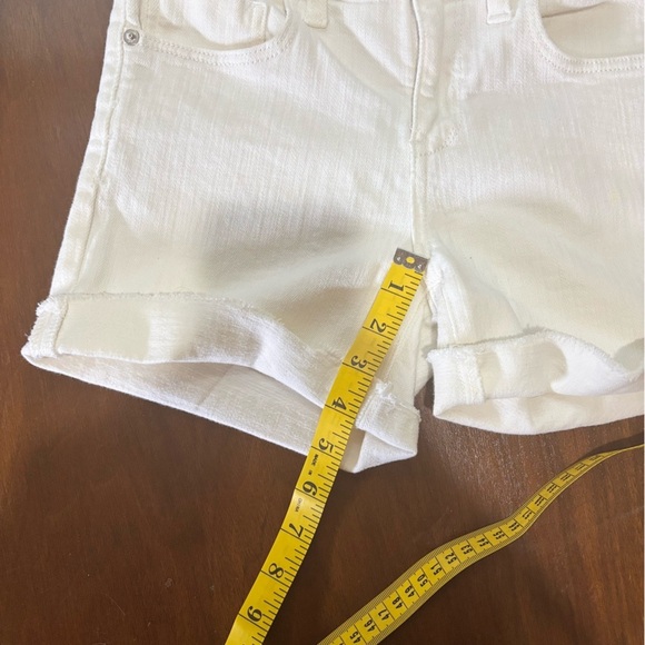- Anthropology pilcro Cream Denim Shorts Sz 26 - Picture 9 of 11